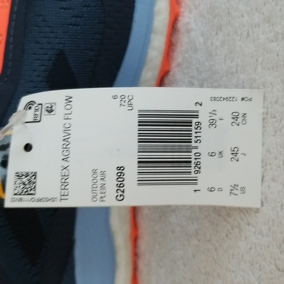 New adidas Terrex Agravic Flow Sneakers - Picture 8 of 9